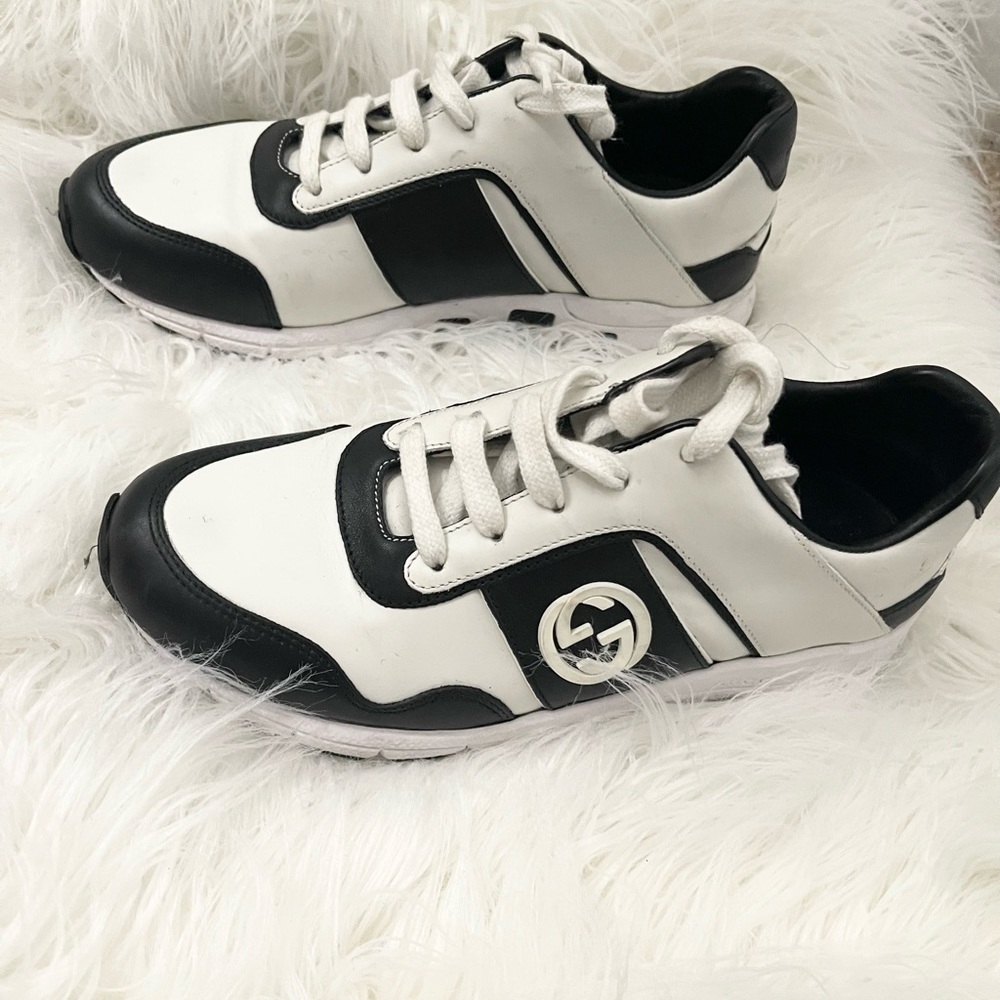 Authentic Gucci Sneaker - image 1